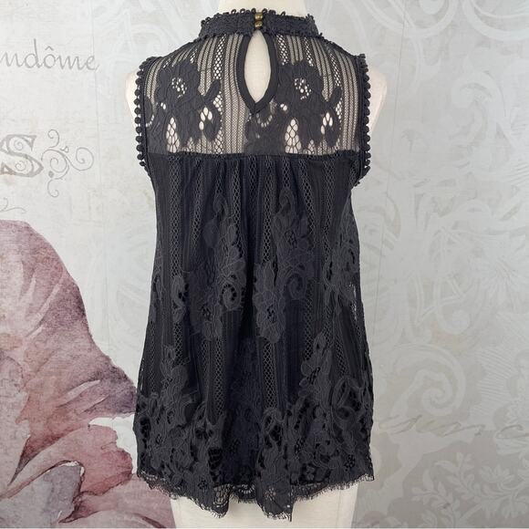 Altar'd State Grey Lace Top Size small boho - Picture 5 of 10